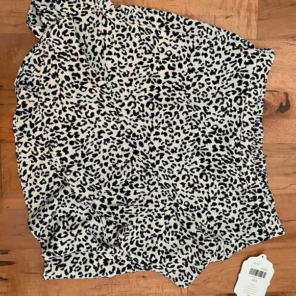 Altar’d State skirt - Picture 5 of 5